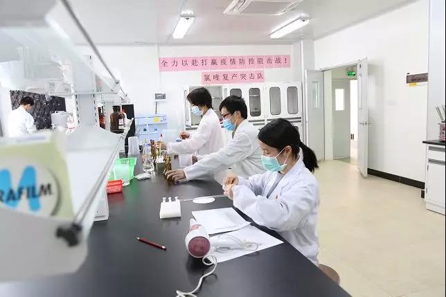 【初心如磐，使命在肩】我为药品研发昼夜攻关，你为抗疫支援远走湖北